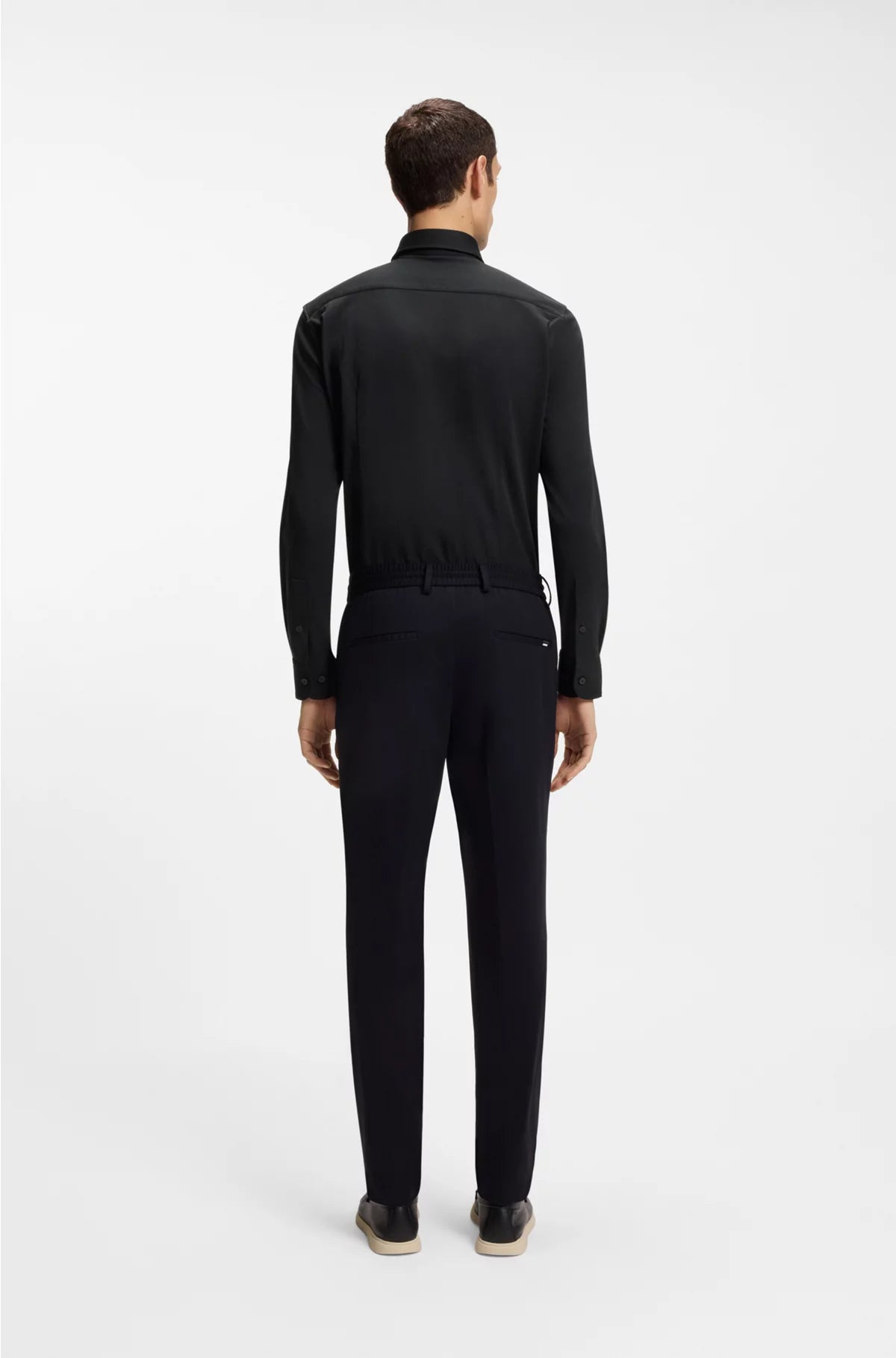 SLIM-FIT SHIRT IN A PERFORMANCE-STRETCH COTTON BLEND