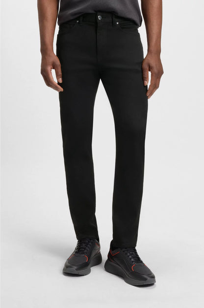 TAPERED-FIT JEANS IN BLACK STRETCH DENIM