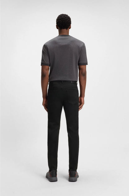 TAPERED-FIT JEANS IN BLACK STRETCH DENIM